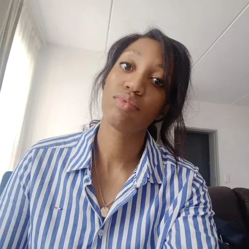 Whitney M. profile photo