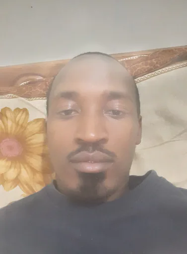 Victor L. profile photo