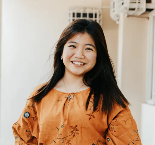 Mary A. — Customer Service and Amazon Product Research Specialist from Philippines
