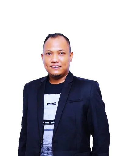 Fajar K. — Senior Sales Manager from Indonesia
