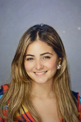 Isabella M. — Mid-Level Executive Assistant from United States