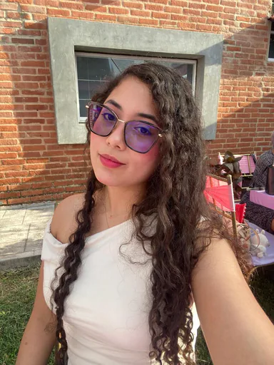 Daniela H. profile photo