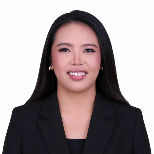 DE V. profile photo