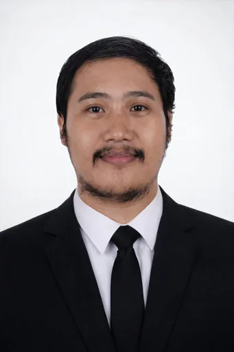 jun M. profile photo