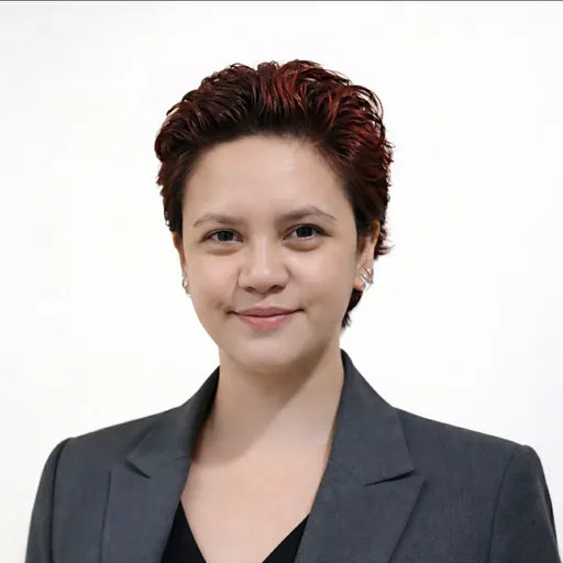 Vanessa M. — Mid-Level Healthcare Customer Service Specialist from Philippines