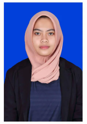 Hernita R. — Mid-Level English Teacher and Translator from Indonesia