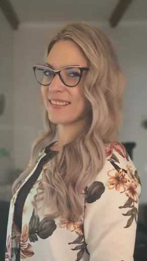 Estee R. profile photo