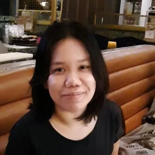 Erni A. — Mid-Level ESL Educator and Language Teacher from Indonesia