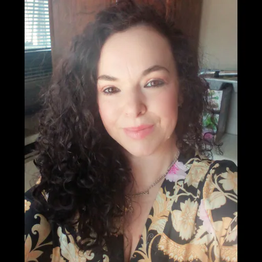 Anneline V. profile photo