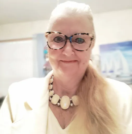Melissa A. — Mid-Level Documentation Specialist from United States