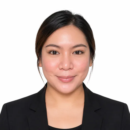 Julie M. profile photo
