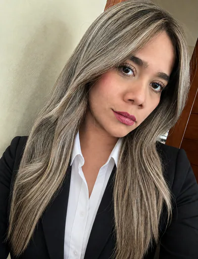 Claudia M. profile photo