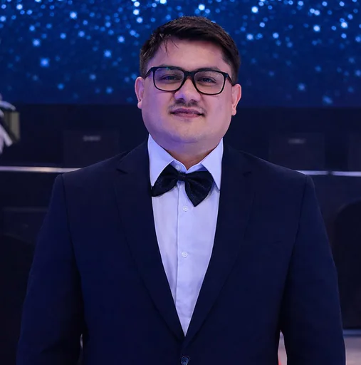 KEVIN M. — Senior Technical Sales Account Manager from Philippines