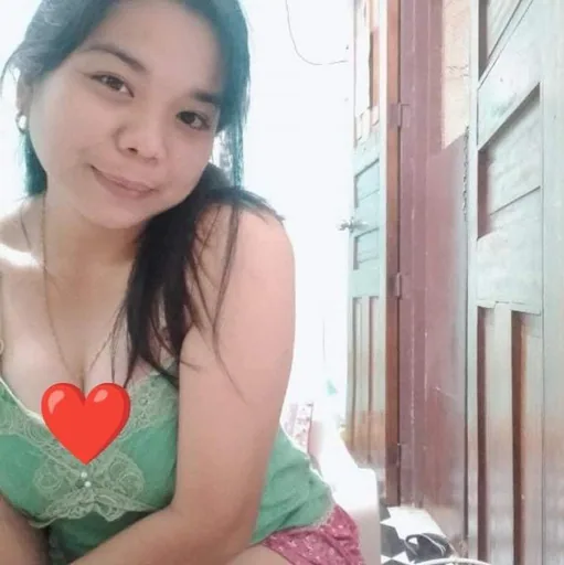 Photo of Edelyn G.