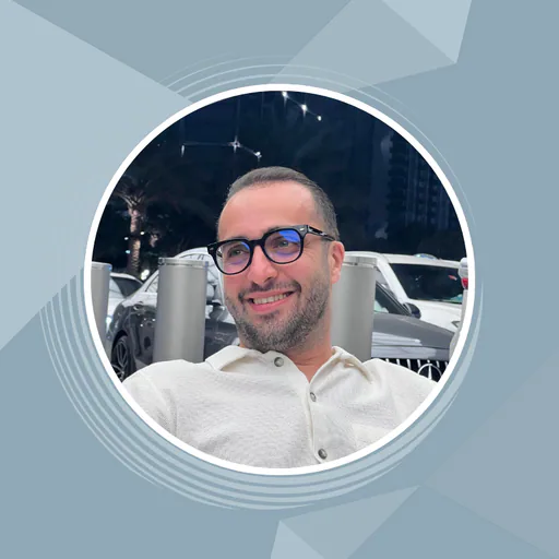 Hamed D. — Senior Financial Accountant from Philippines