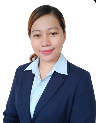 MARY S. — Mid-Level Finance Manager from Philippines