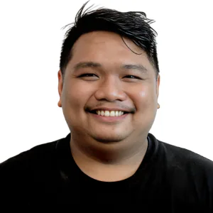 Joshua C. — Mid-Level Marketing Specialist from United States