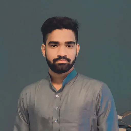 Khadar B. — Mid-Level Salesforce Commerce Cloud Developer from India