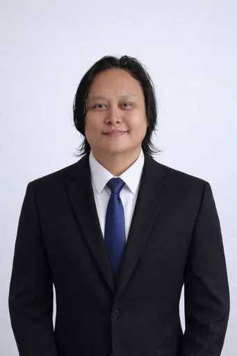 John L. — Creative Video Editor & Social Media Specialist from Philippines