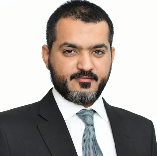 Hamza R. — Mid-Level IT Project Manager from United Kingdom