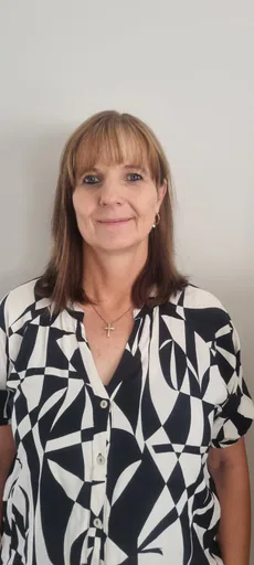 Magda H. — Senior Financial and Administrative Manager from South Africa