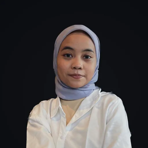 Nur F. profile photo