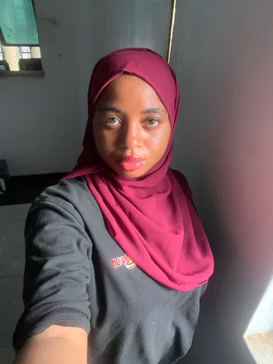 Zainab profile photo