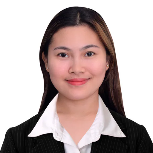 MARIA A. — Junior Finance and Accounting Manager from Philippines