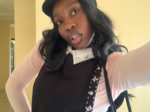Ehizele E. profile photo