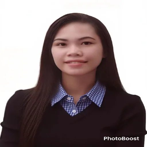 Photo of Sarah J.