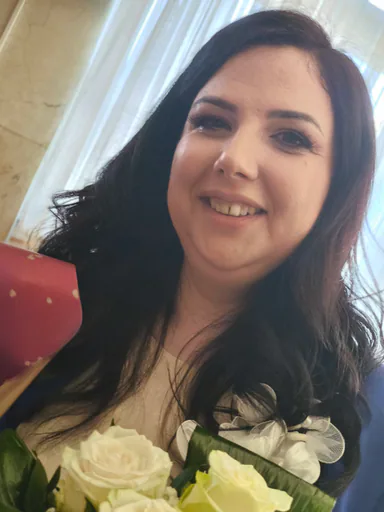Ivana M. — Mid-Level Italian Customer Support Specialist from Serbia