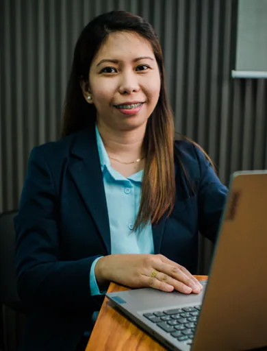 Divina S. profile photo
