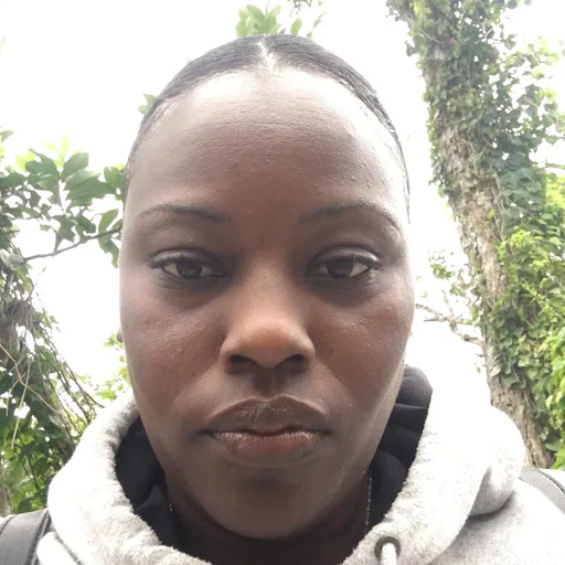 Shari D. profile photo