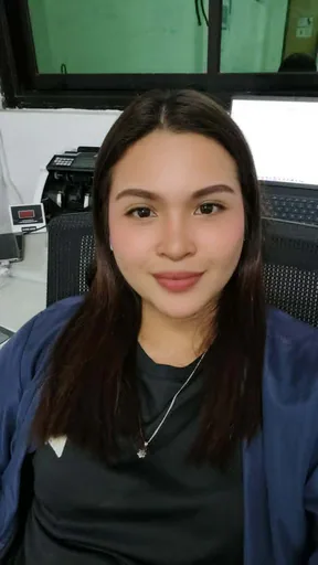 MARIEL M. profile photo
