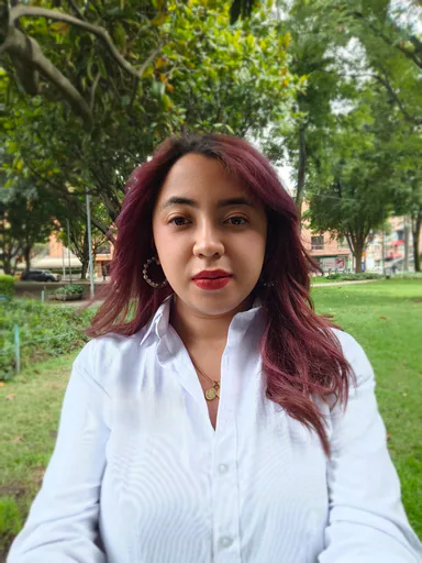 Laura C. profile photo
