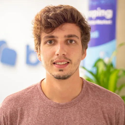 Juan M. — Senior Data Analyst from Spain