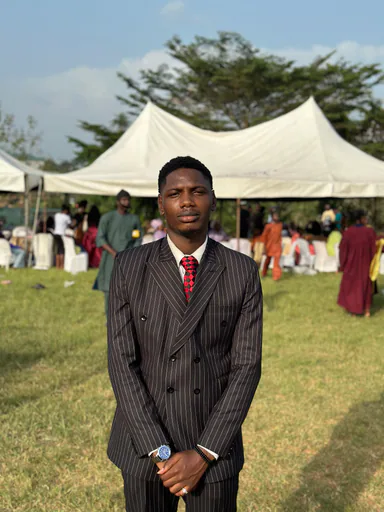 Praise O. profile photo