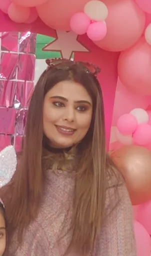 Himanshi profile photo