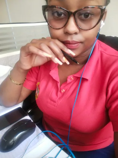 Evalyne D. profile photo