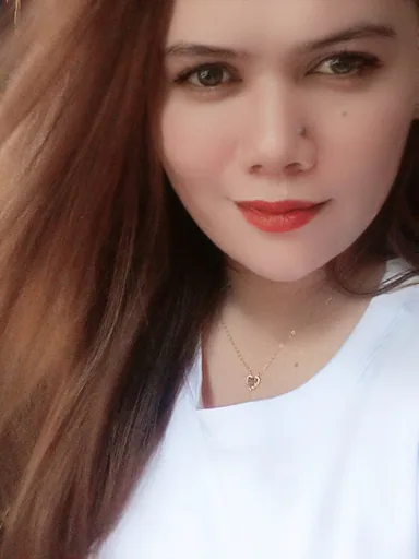 Nena J. profile photo