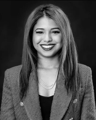 Meriame C. — Senior Customer Service and Sales Professional from Canada