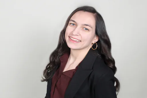 Brianna — Junior Graphic Designer from United States