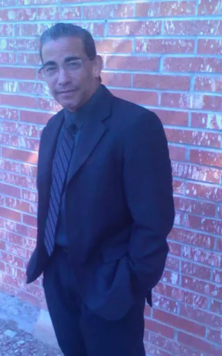 christopher R. profile photo