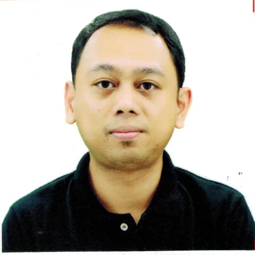 Miles C. — Senior Healthcare Operations Manager from Philippines