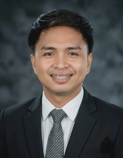 RENIEL R. — Mid-Level B2B Business Development Specialist from Philippines