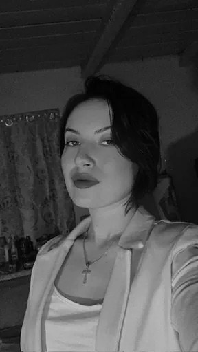 Photo of Luciana-Ionela S.