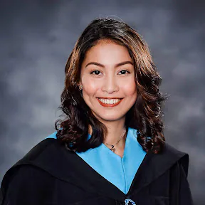 Julie M. profile photo