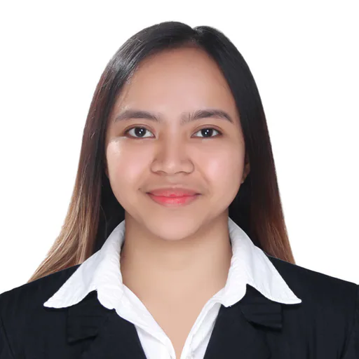 Nicole E. — Senior Accountant from Philippines
