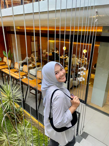 Photo of Dinda N.