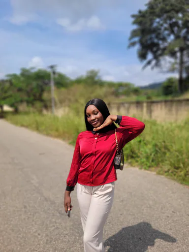 Oyelade E. profile photo